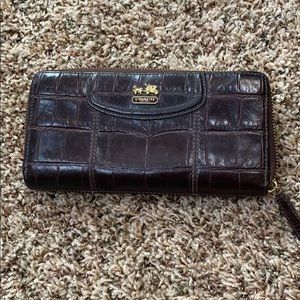 Coach accordion zip wallet